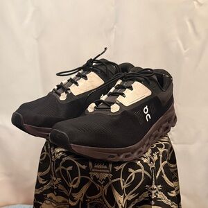 On Running Black and Cream Sneakers